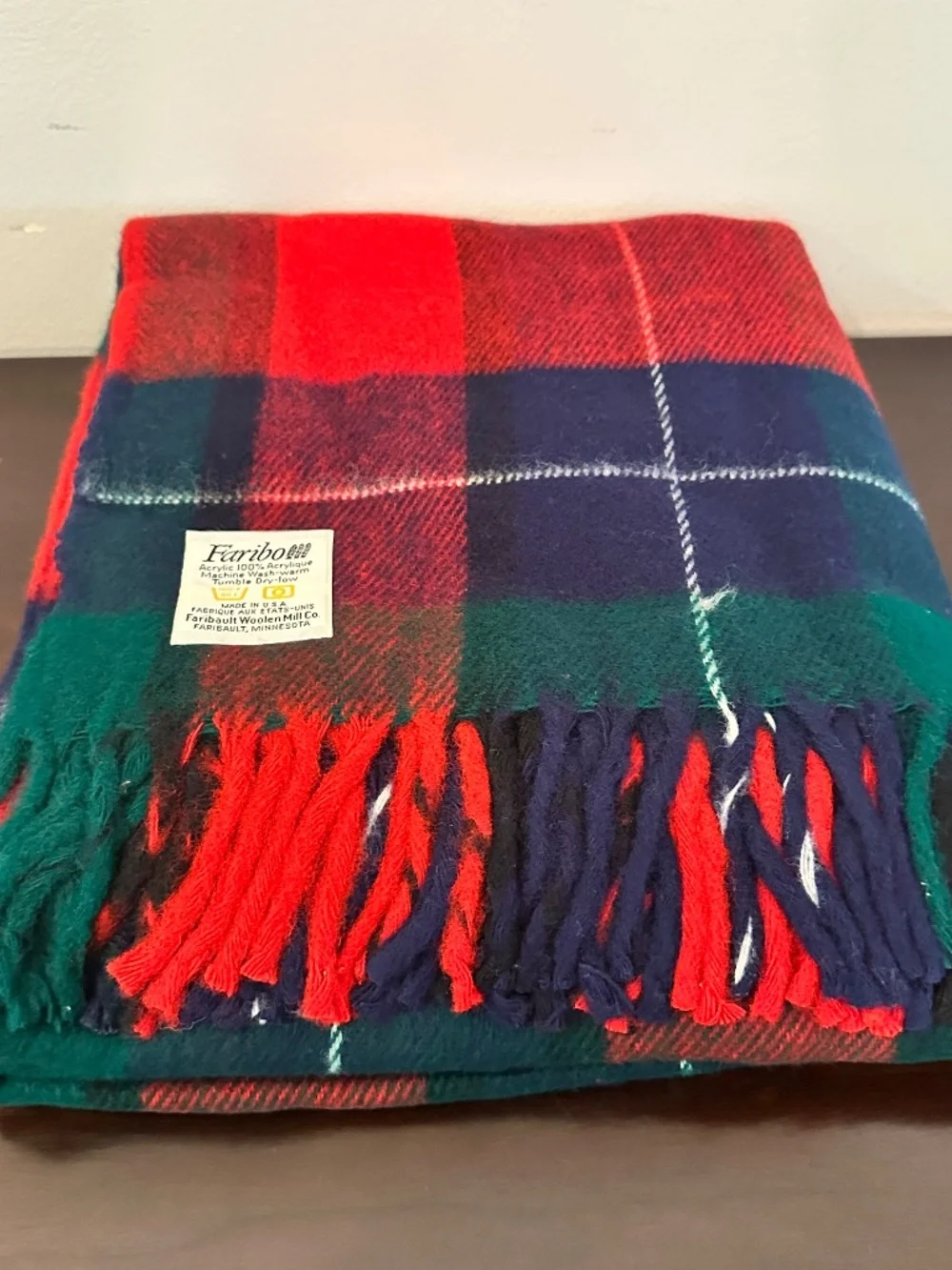 Vintage Faribo Pak-a-Robe 100% Acrylic Red Plaid Throw Blanket 50x 60 New
